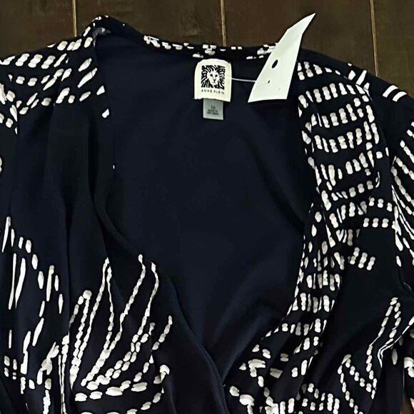 Brand New Anne Klein Dress - Picture 3 of 3